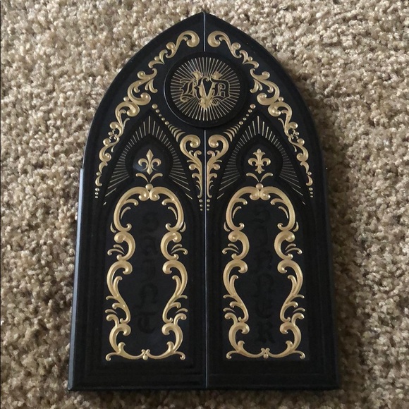 SAINT SINNER PALETTE